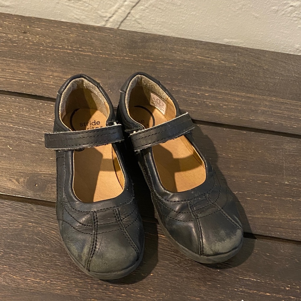 Stride Rite Black Dress Shoes for Girls